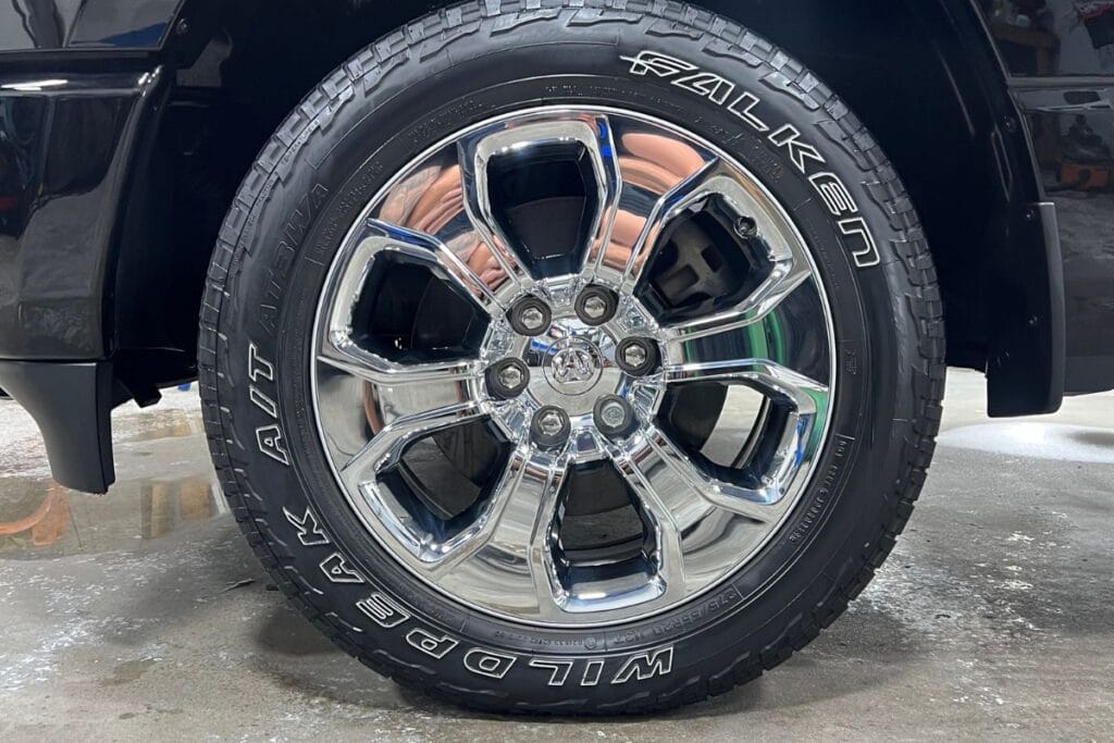 Tire and trim protectant